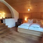 Gaestehaus Zunterer *