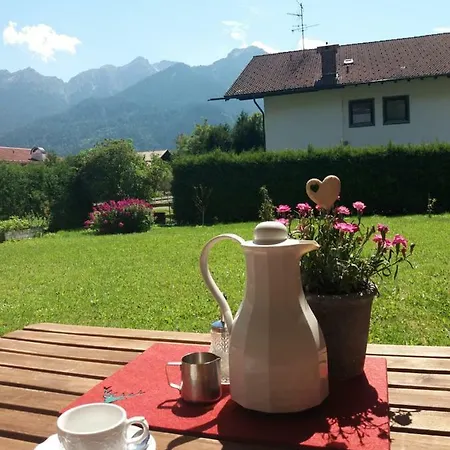 Gaestehaus Zunterer * Wallgau