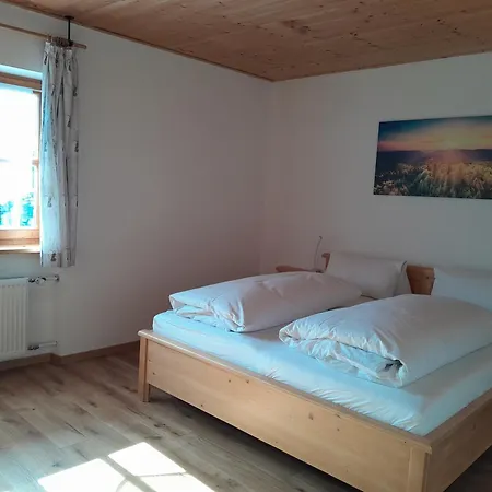 Gaestehaus Zunterer Wallgau