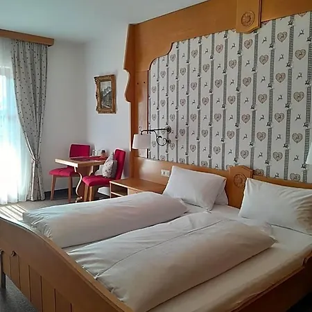 Πανδοχείο Gaestehaus Zunterer *